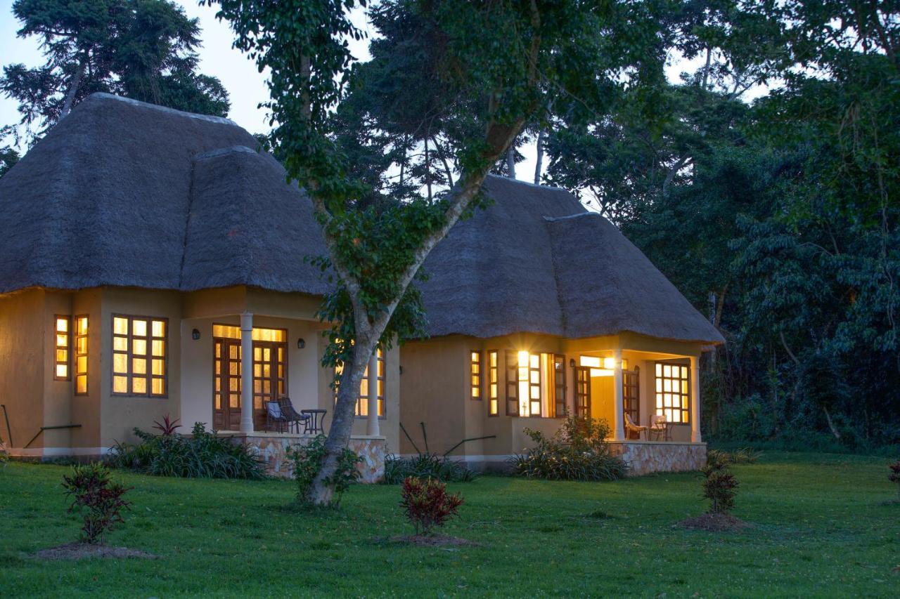 Brovad Sands Lodge Kalangala ภายนอก รูปภาพ