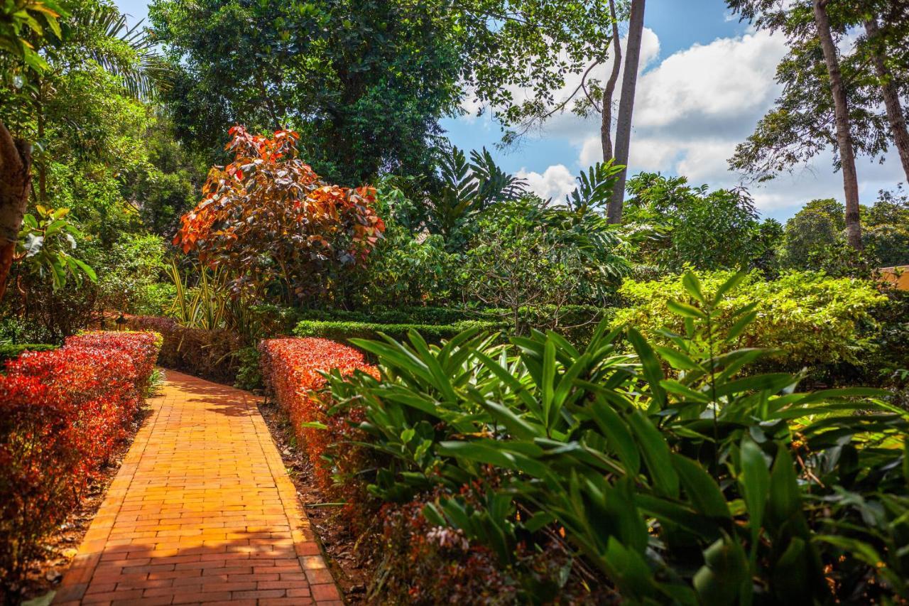 Brovad Sands Lodge Kalangala ภายนอก รูปภาพ