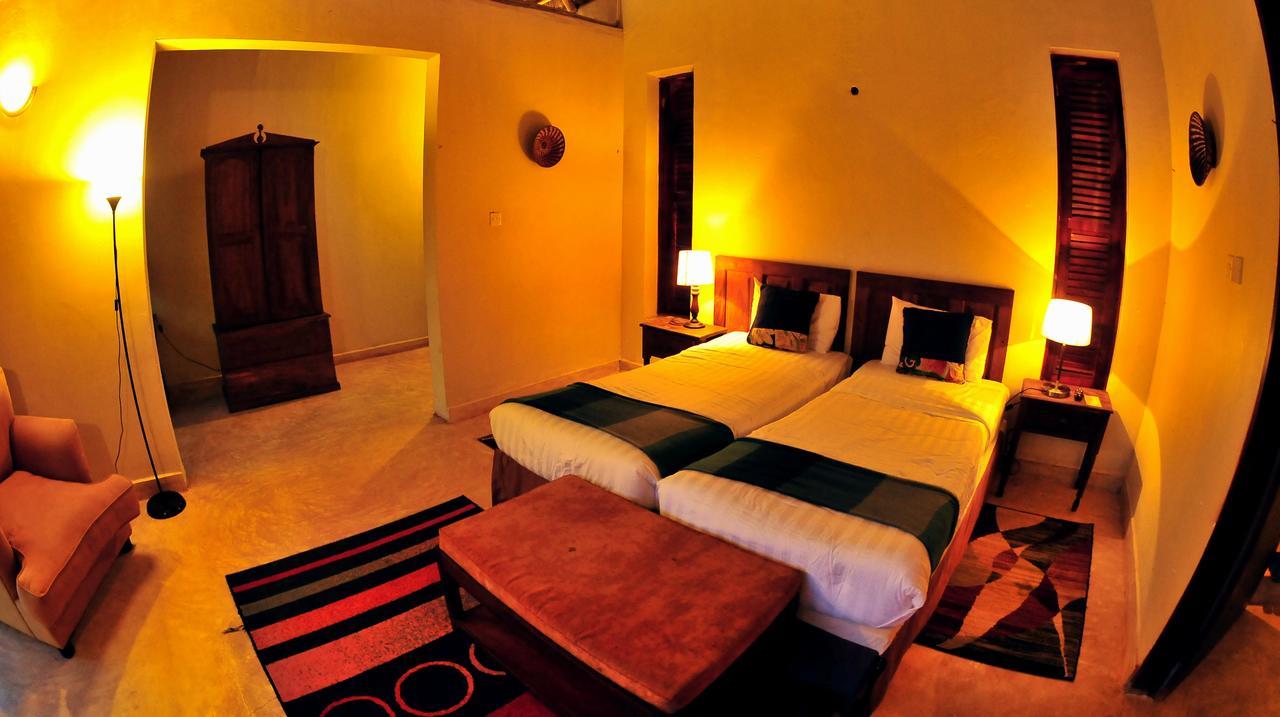 Brovad Sands Lodge Kalangala ภายนอก รูปภาพ